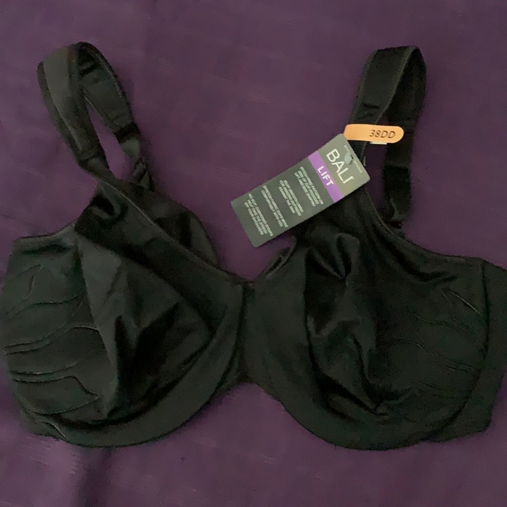 NWT Bali Full-Coverage bra